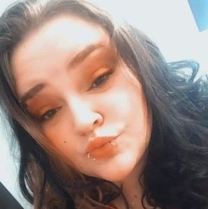 Meet your Posher, Jillian